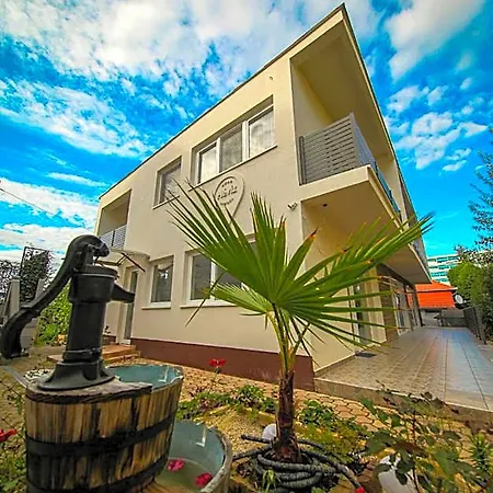 ****heviz Springs Apartmanhotel