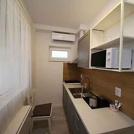 ****heviz Springs Apartmanhotel 4*